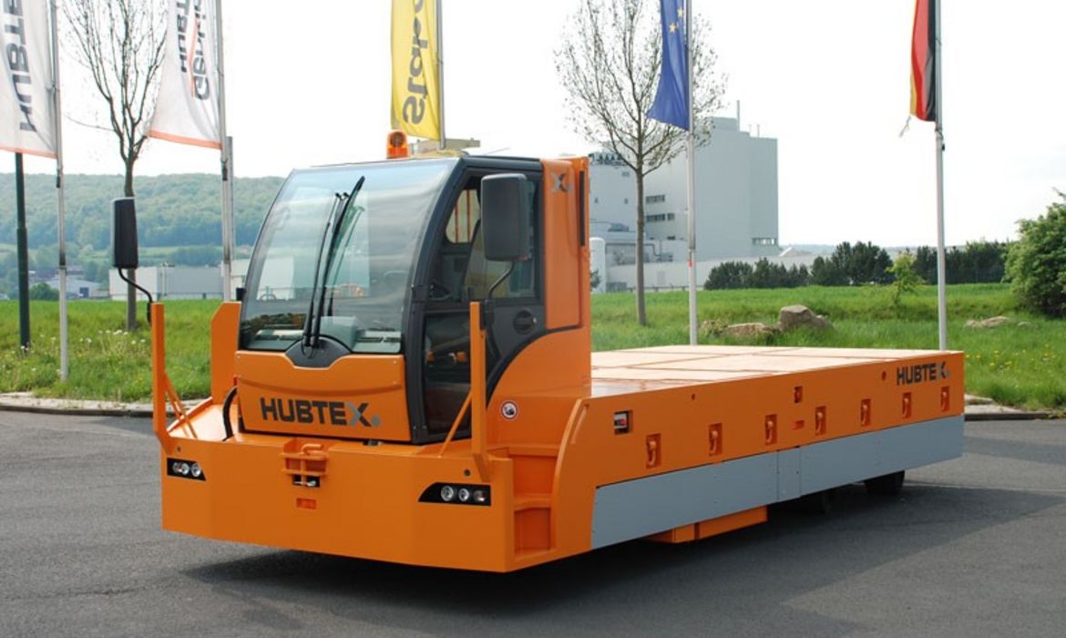 HUBTEX SFB Plattformwagen mit Kabine, Sonderfahrzeuge